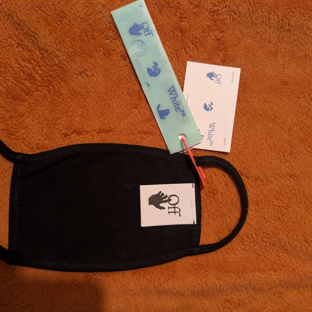 Off-White Black and Red Graphic Face Mask
